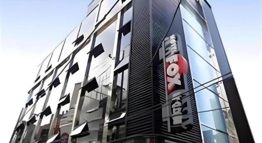 Fox Hotel Seoul Exterior photo